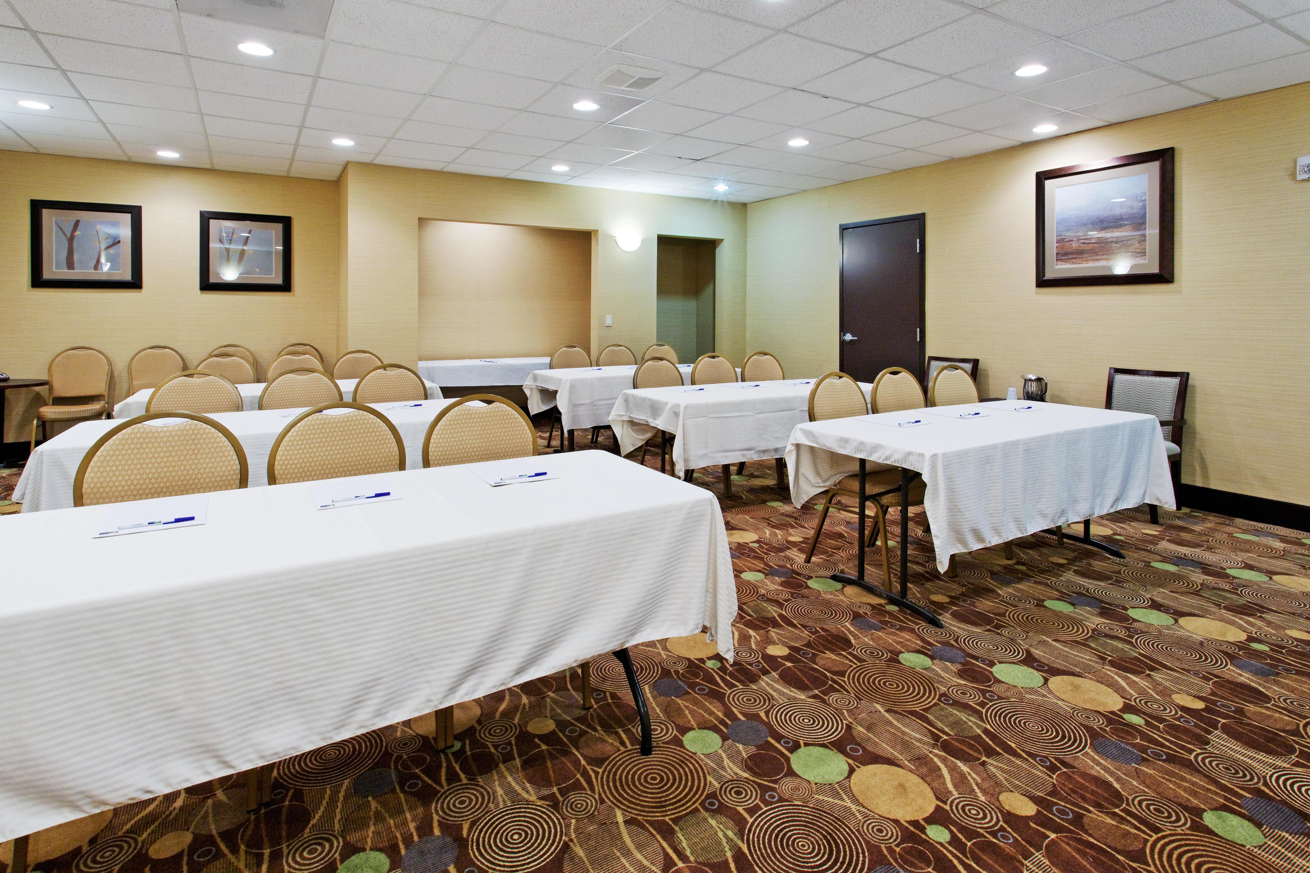 Holiday Inn Express Benicia By Ihg Exterior foto