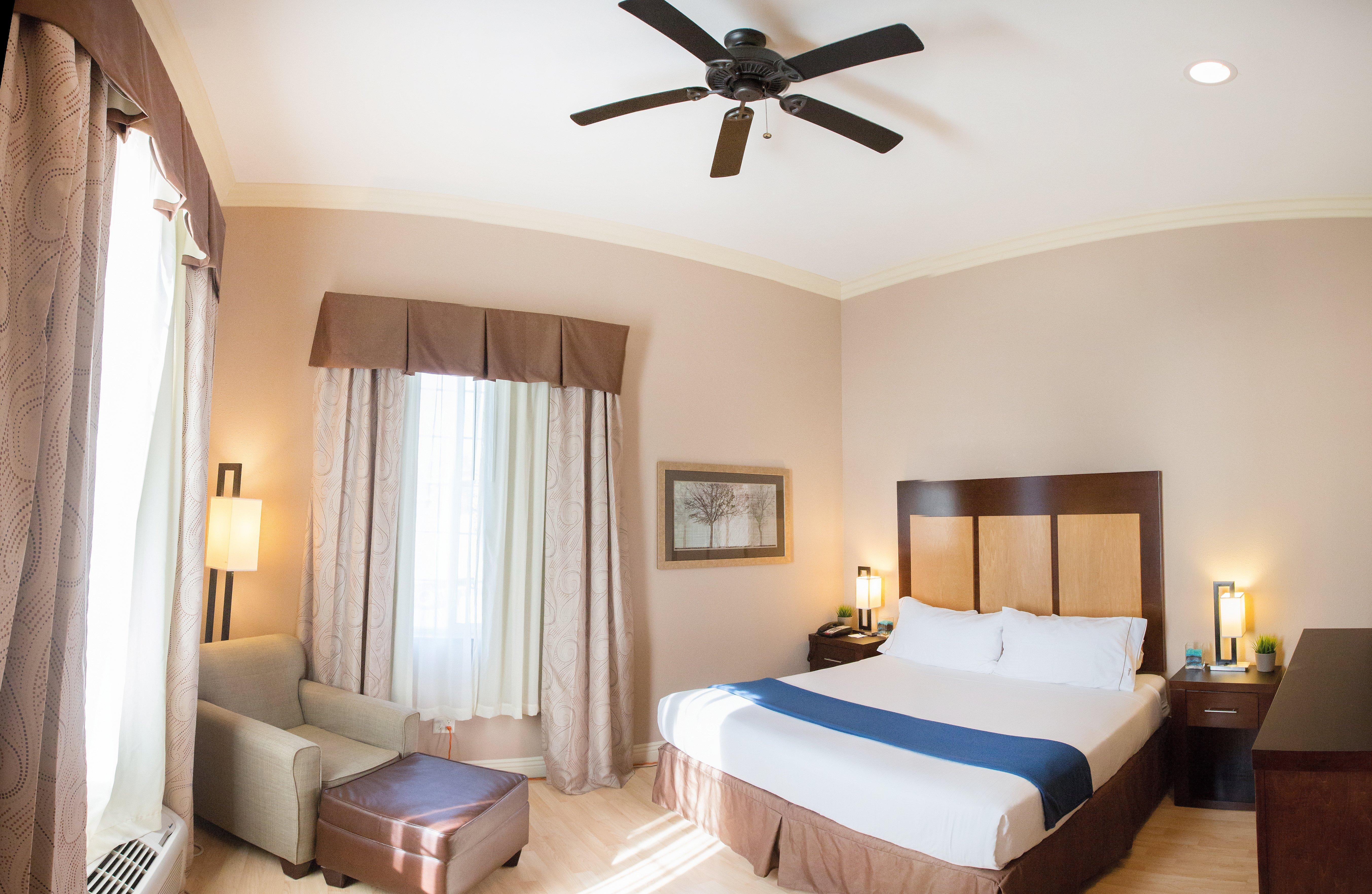 Holiday Inn Express Benicia By Ihg Exterior foto